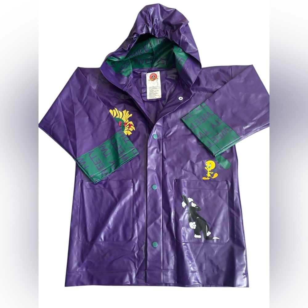 Vintage 1998 Looney Tunes raincoat with Tweety and Sylvester 3T